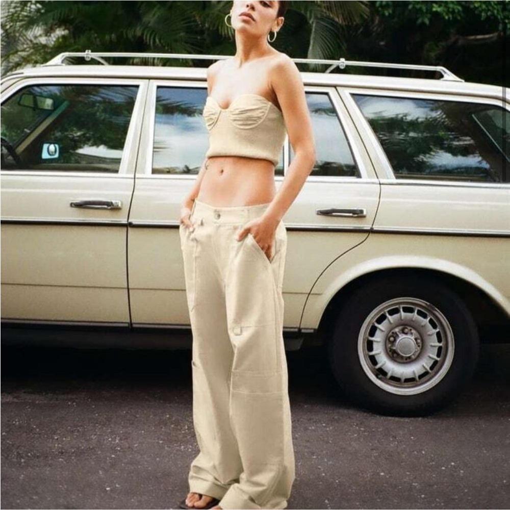 Zara matching 2 piece coord set butter pale light yellow cargo pants, ruched top - Picture 9 of 9
